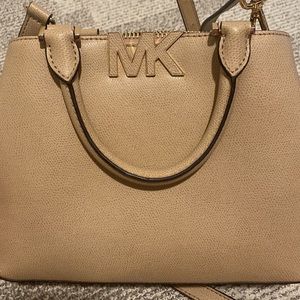 Nude/Beige leather Michael Kors crossbody bag